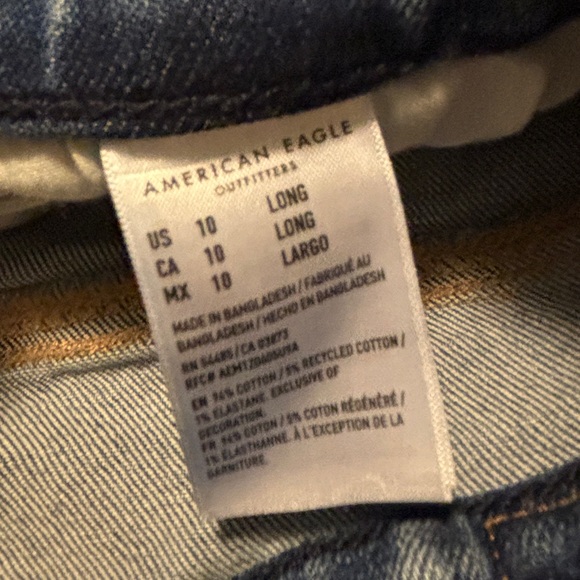 American Eagle Curvy Baggy Jeans - Picture 5 of 5